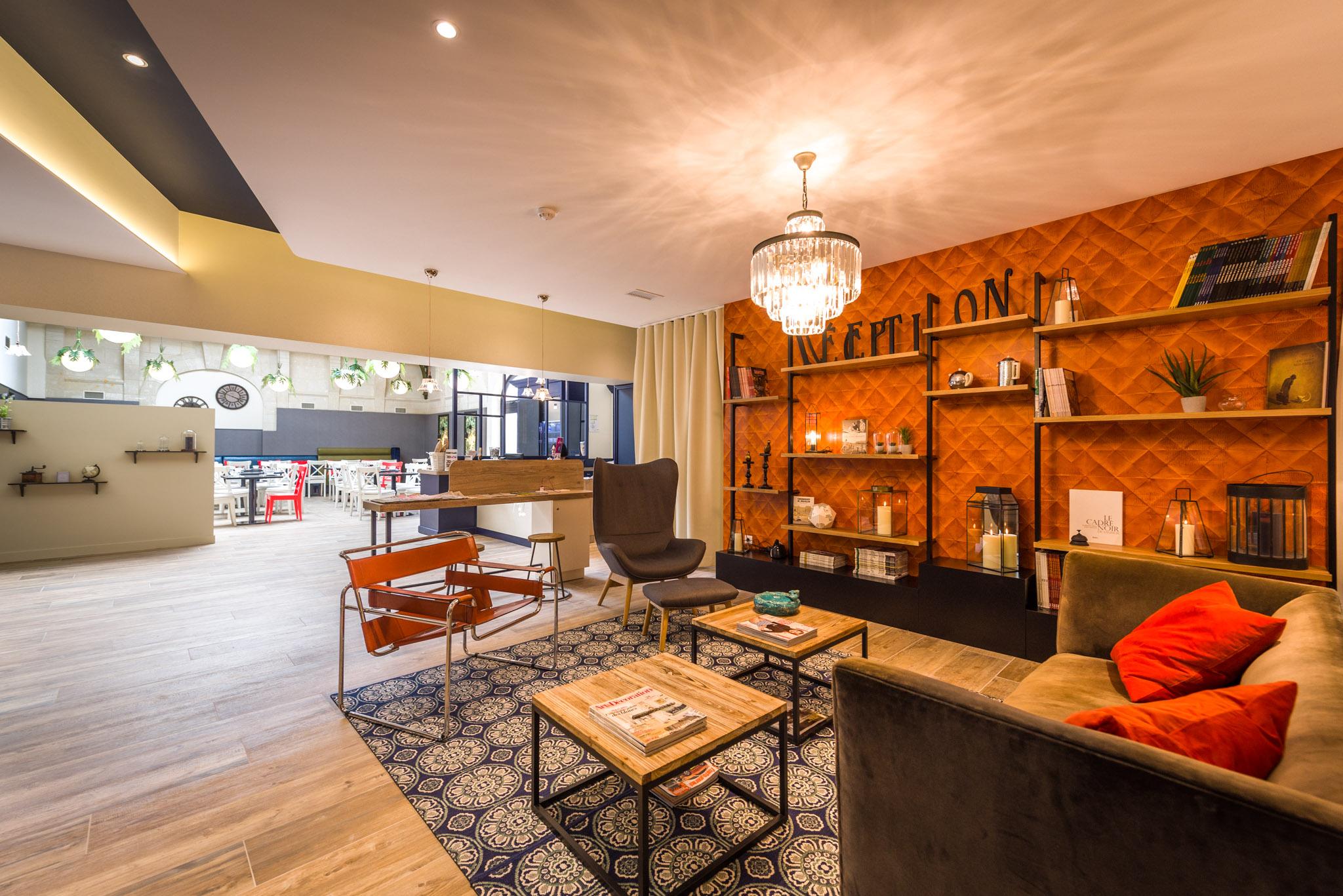 The Originals Boutique, Le Londres, Saumur