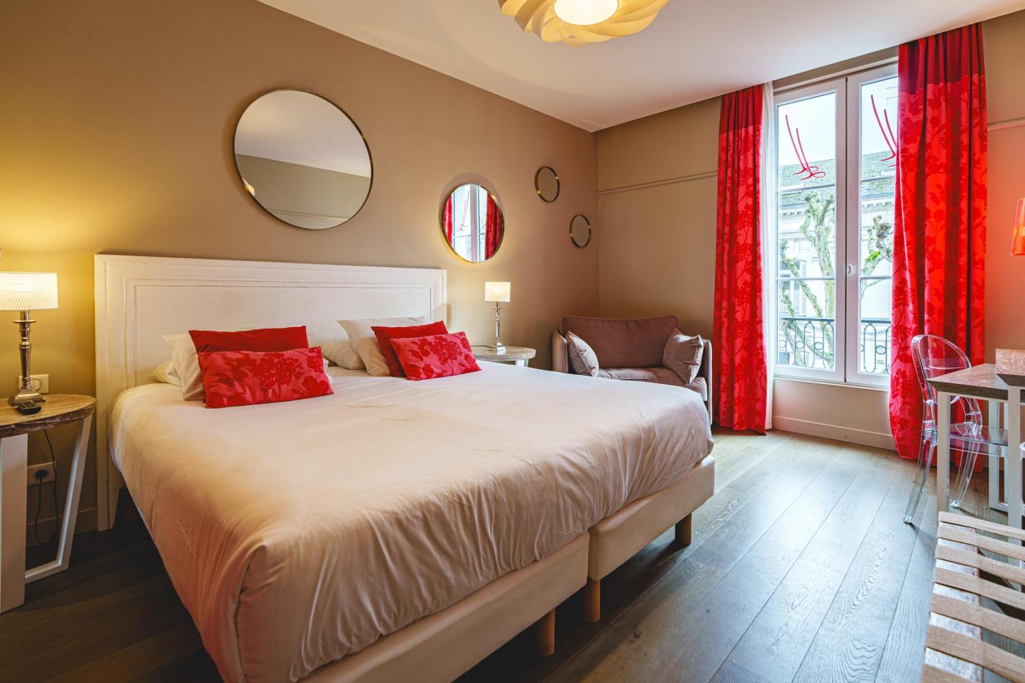 The Originals Boutique, Le Londres, 3* Saumur