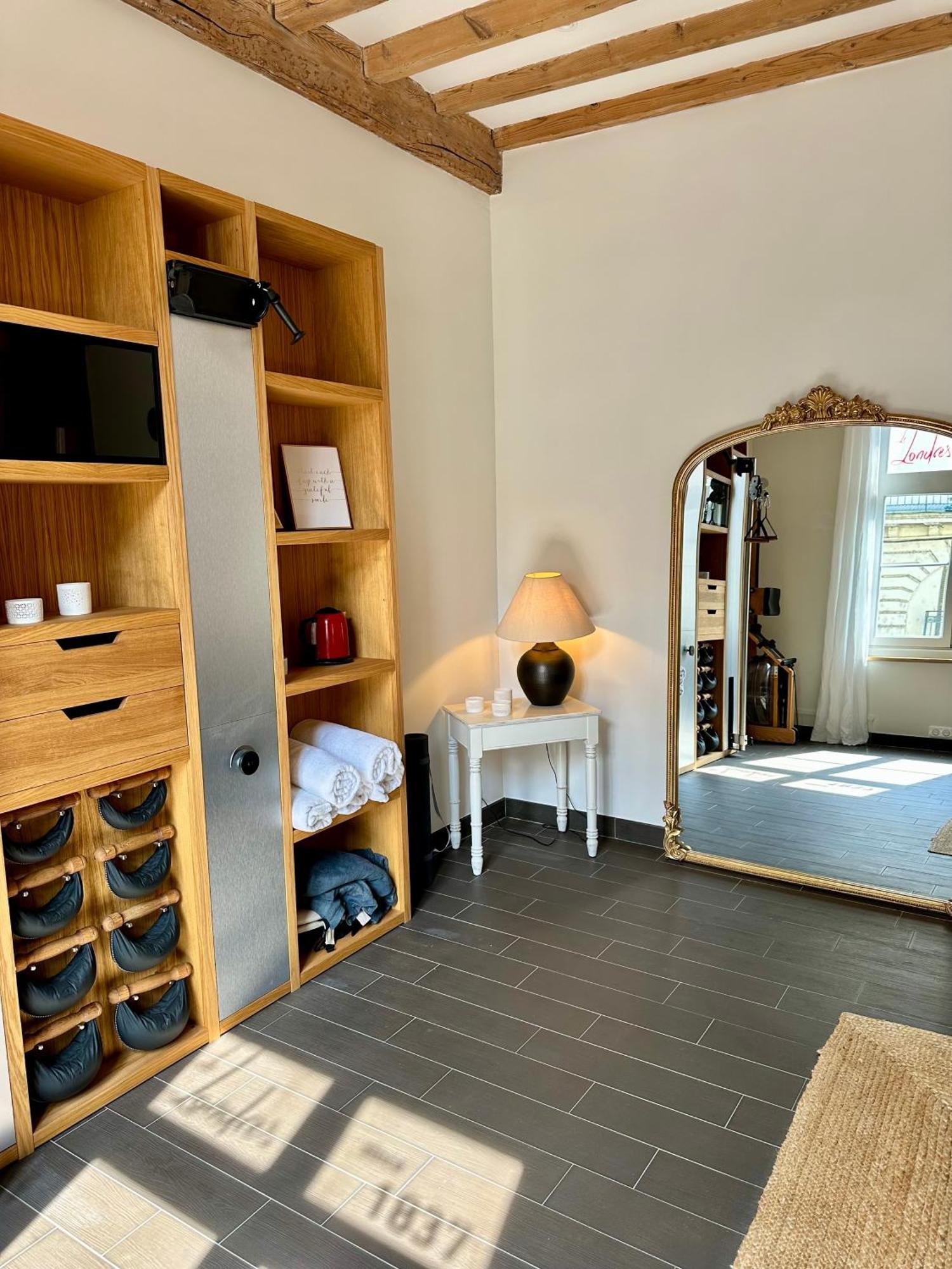 The Originals Boutique, Le Londres, 3* Saumur
